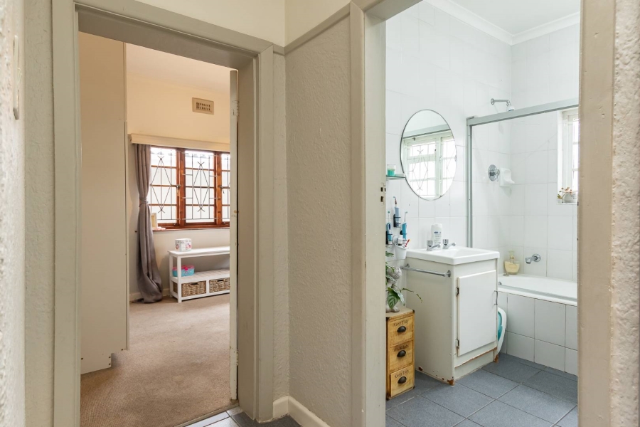 3 Bedroom Property for Sale in Lakeside Western Cape